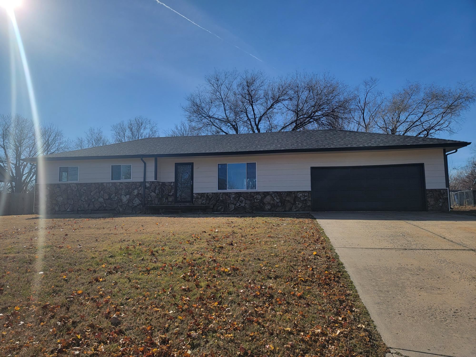 407 E Valley View St, Derby, Kansas image 1