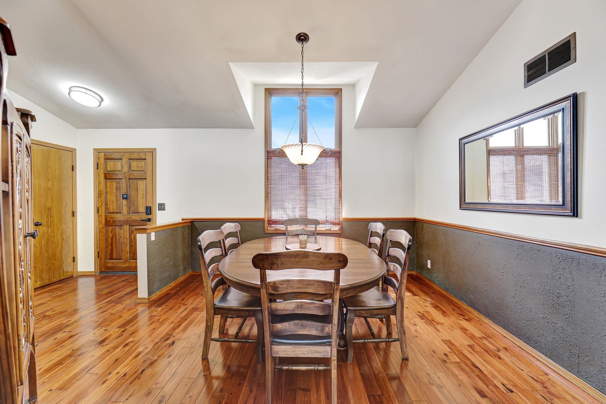 1630 N Pine Grove St, Wichita, Kansas image 5