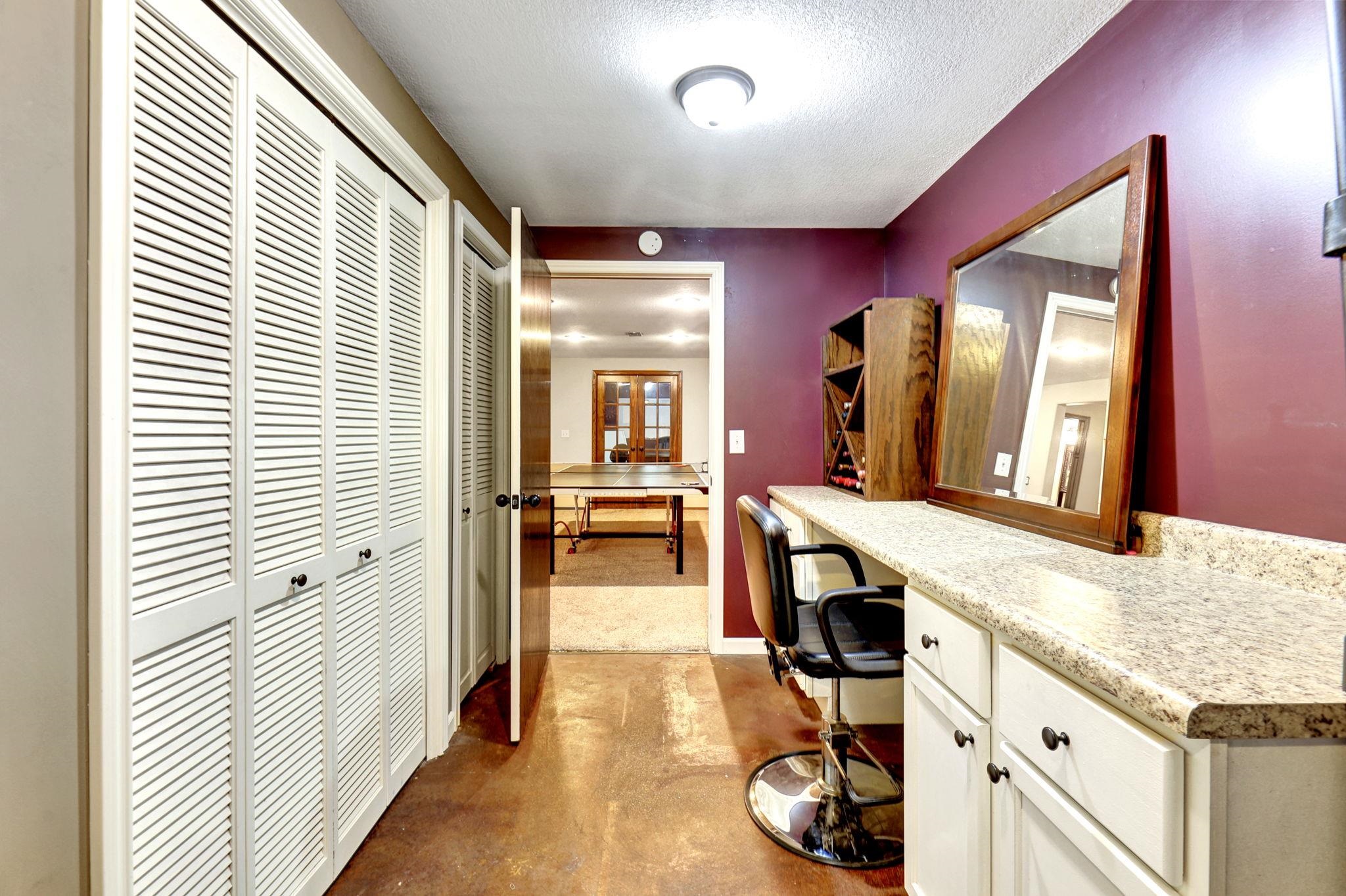 1630 N Pine Grove St, Wichita, Kansas image 30