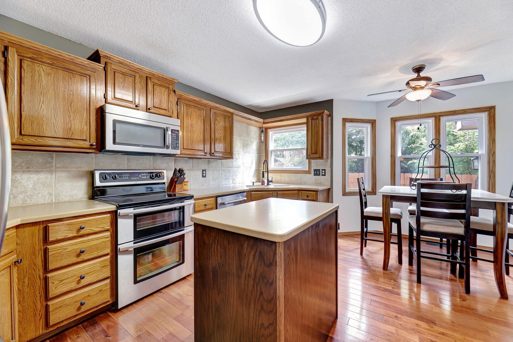 1630 N Pine Grove St, Wichita, Kansas image 6