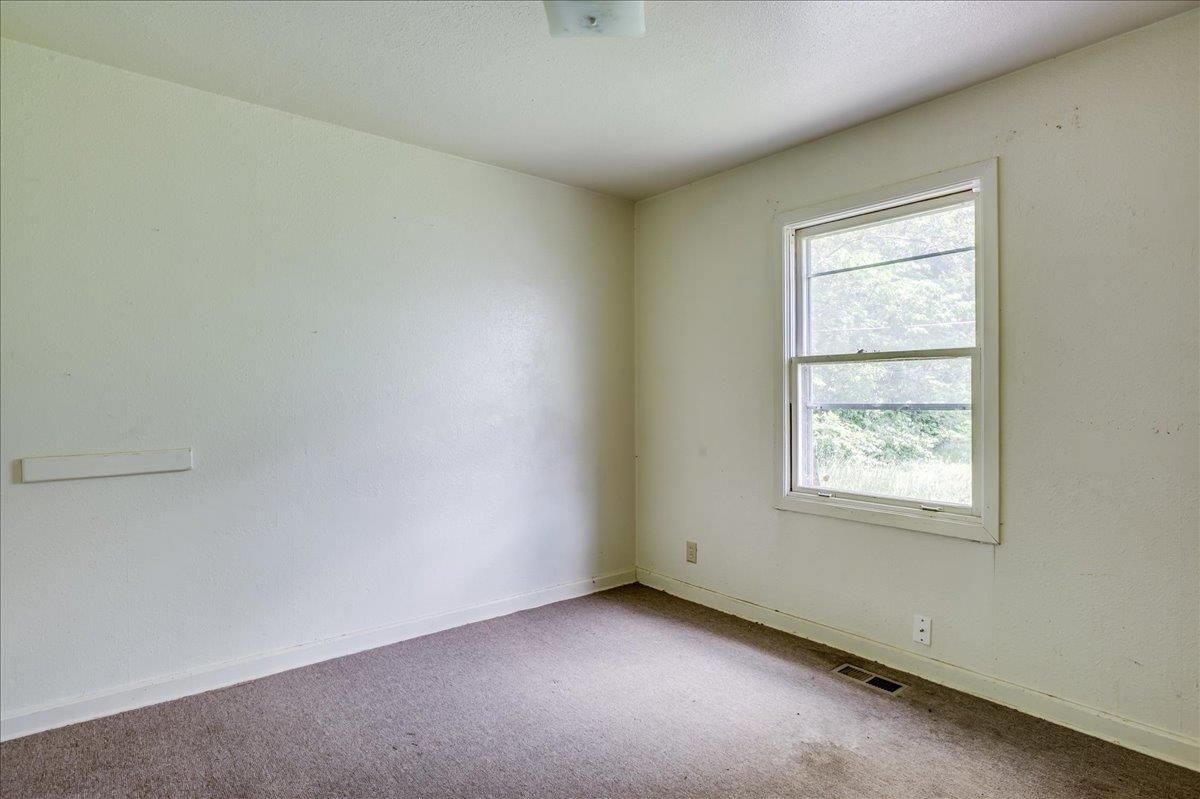 1108 N Estelle Ave, Wichita, Kansas image 4