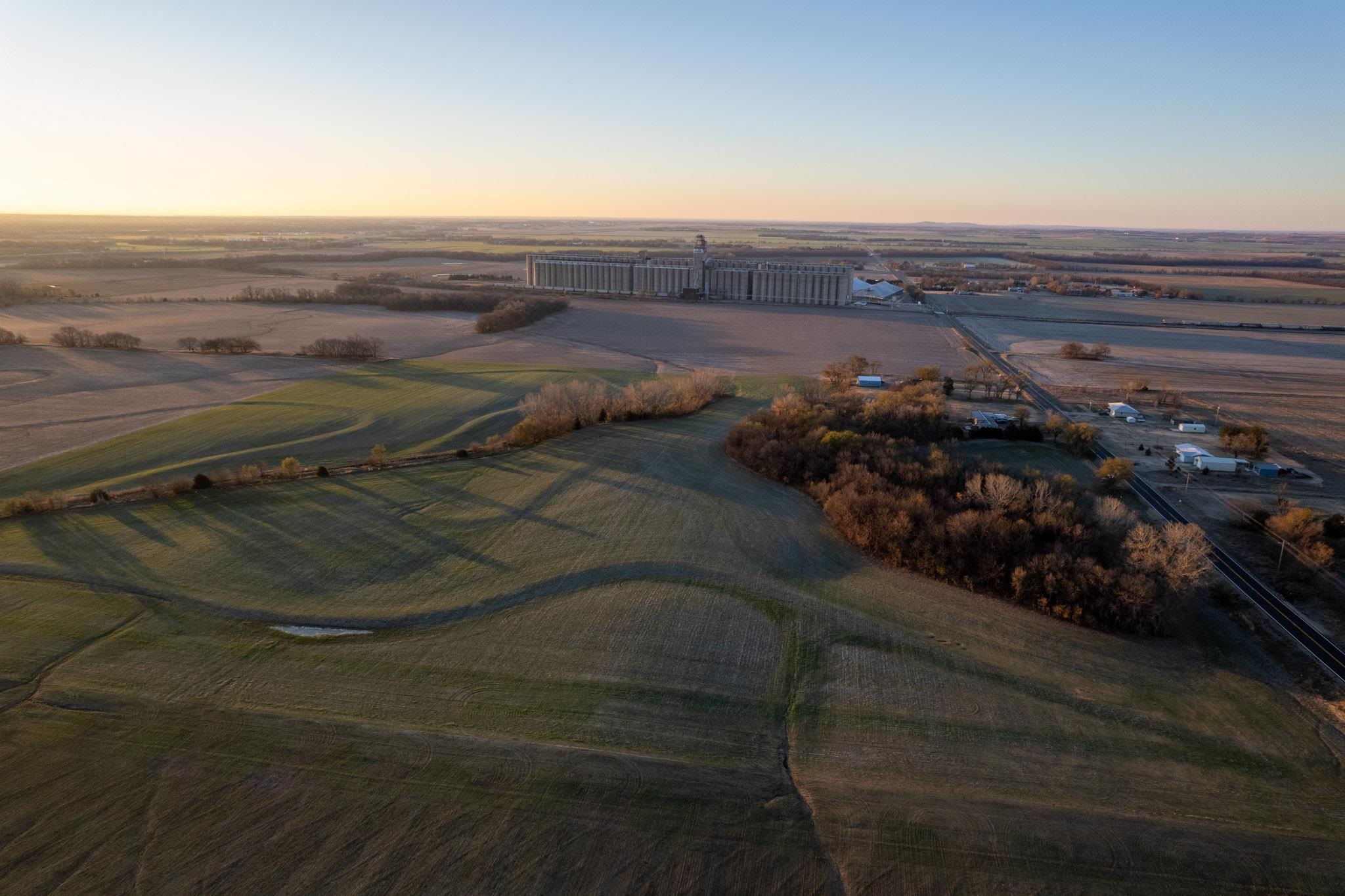 0000 N Halstead Rd, Salina, Kansas image 4