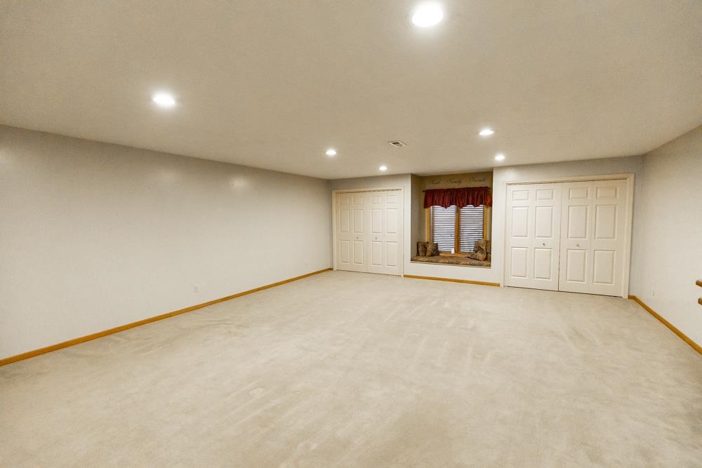 814 Post Oak Ln, Salina, Kansas image 7