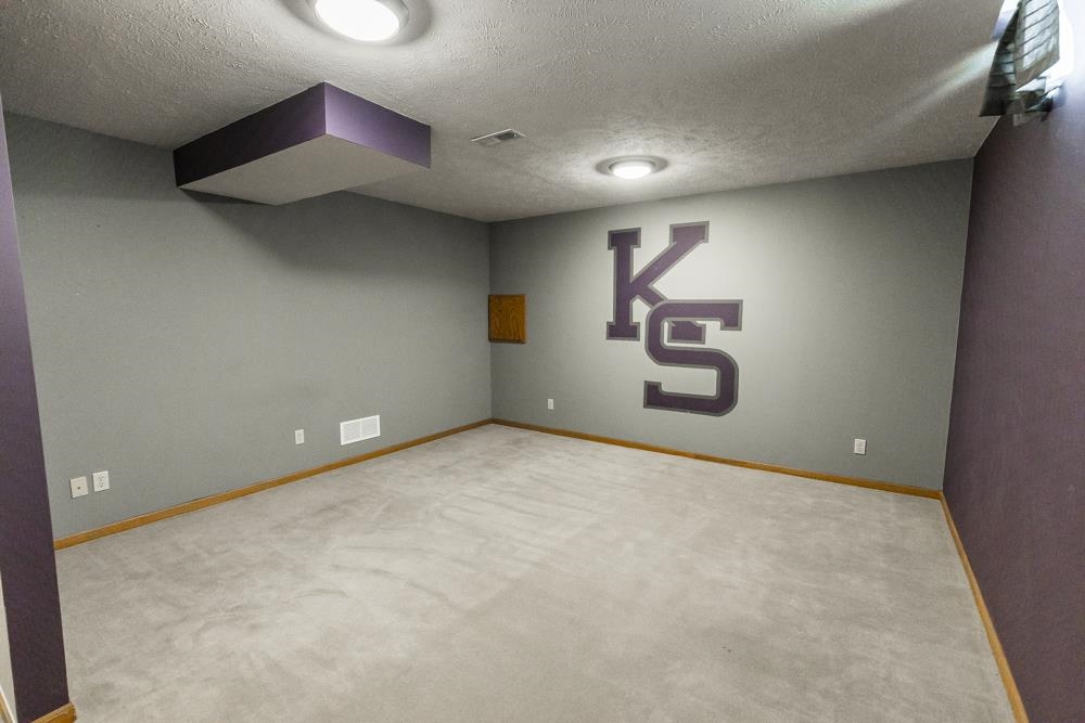 814 Post Oak Ln, Salina, Kansas image 8