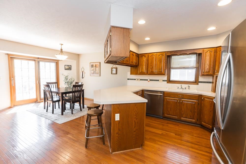 814 Post Oak Ln, Salina, Kansas image 4