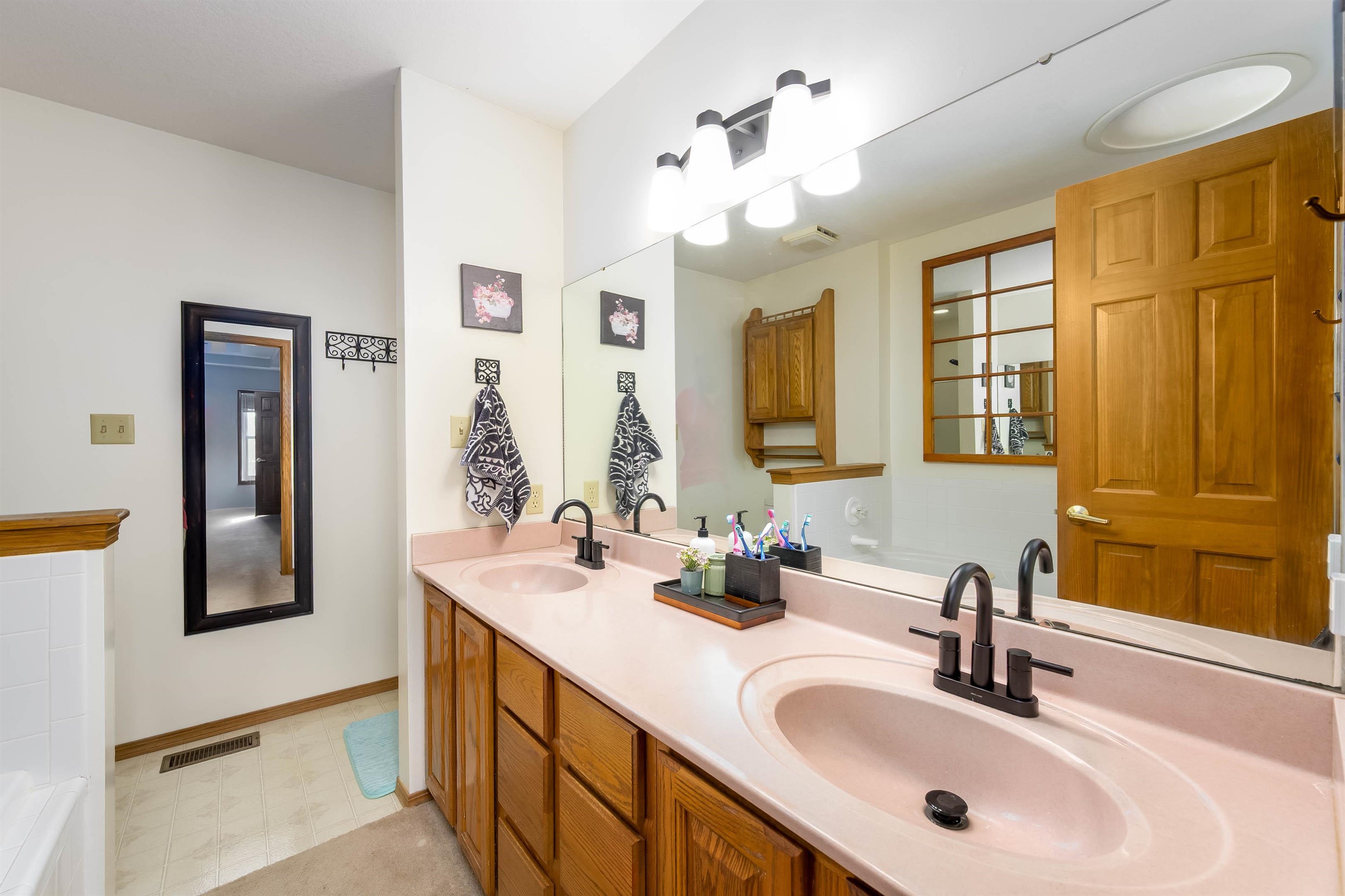 1829 Kendrick Ln, El Dorado, Kansas image 19