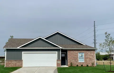 1604 Casey Cir, Newton, KS 67114 - MLS#: 642101
