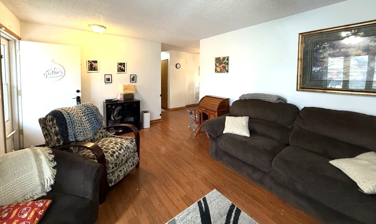 213 S Kennedy St, Hillsboro, Kansas image 4