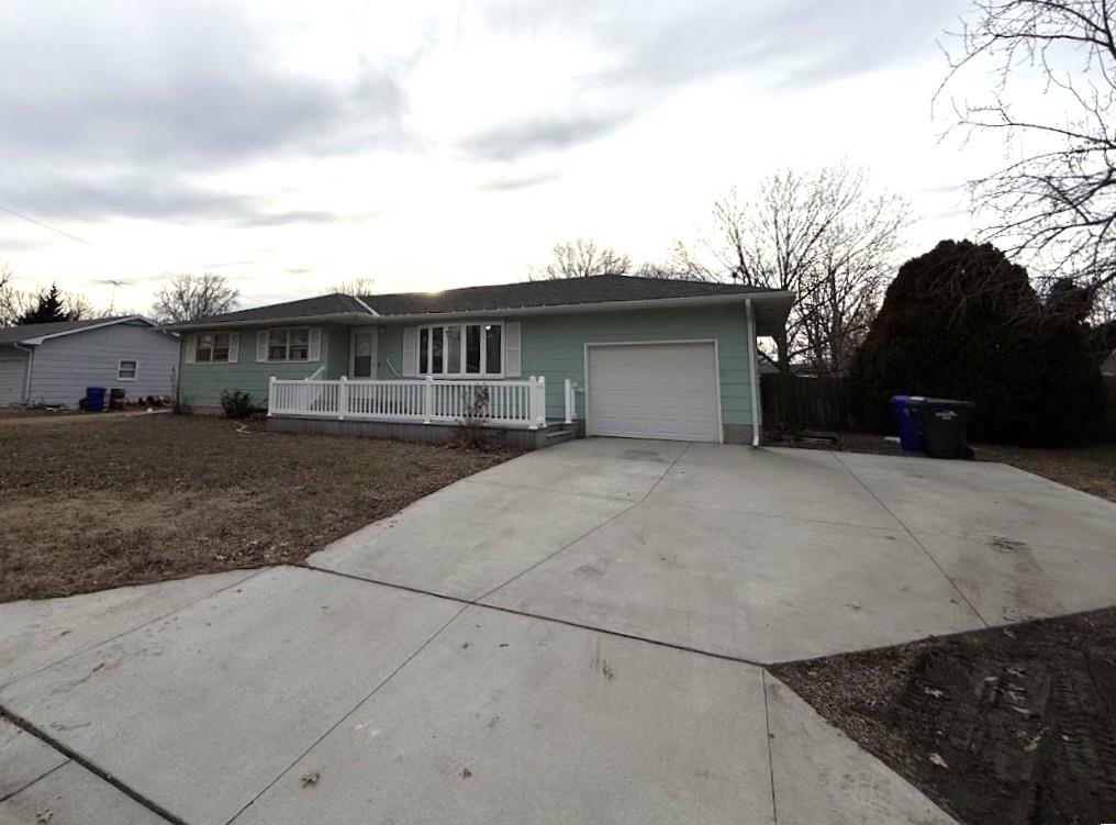 213 S Kennedy St, Hillsboro, Kansas image 32