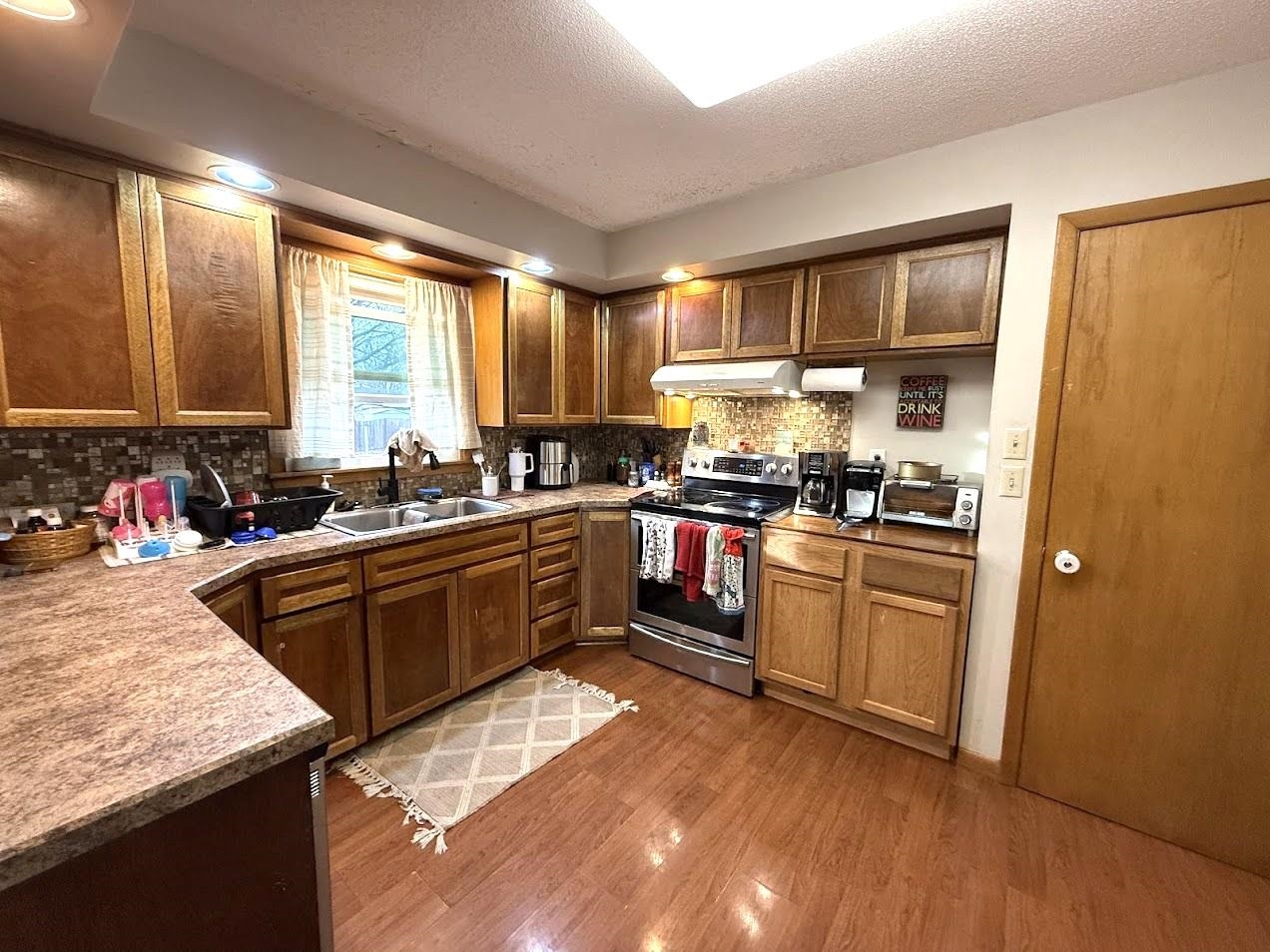 213 S Kennedy St, Hillsboro, Kansas image 8
