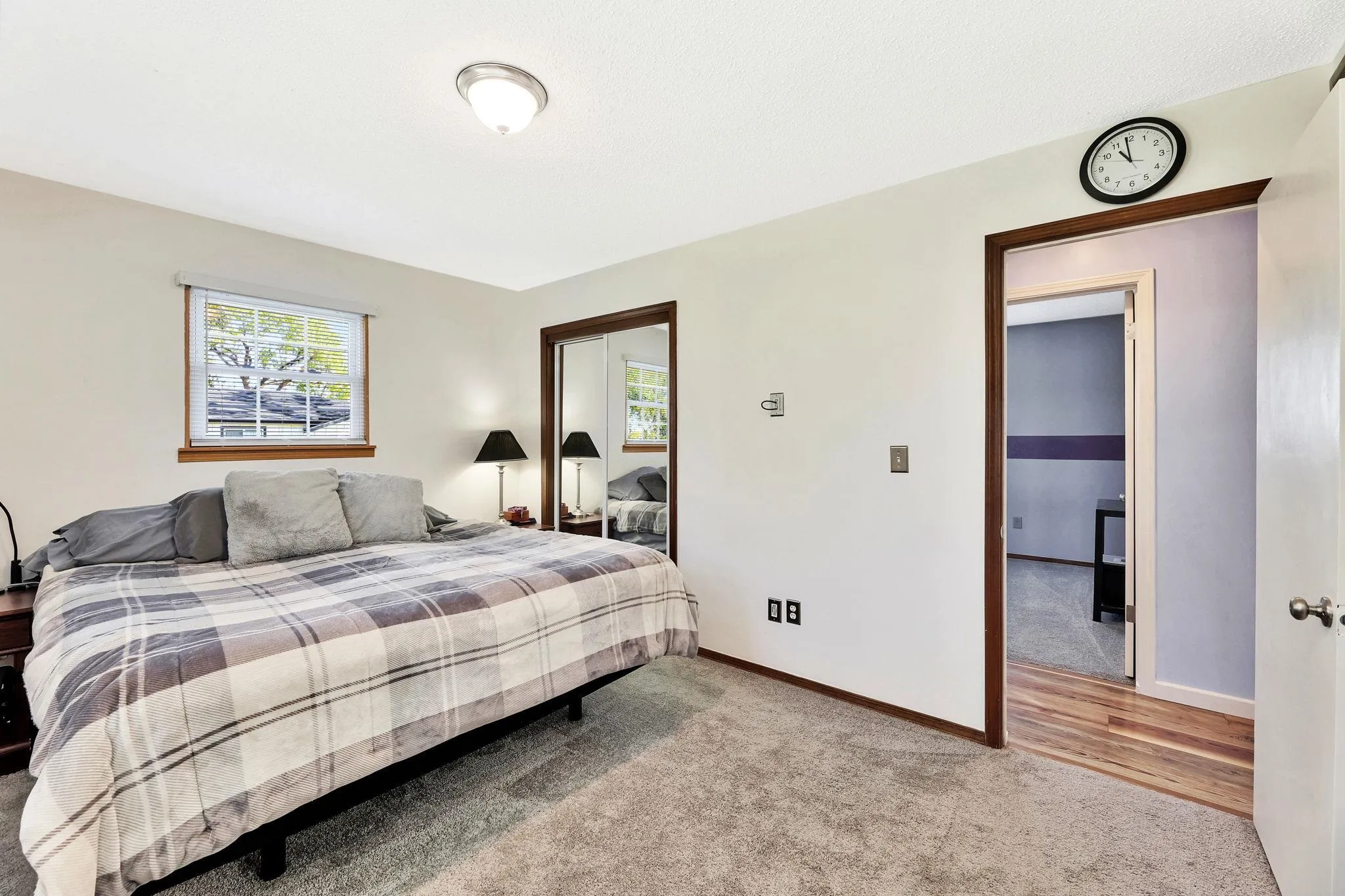 Peck, Kansas 67120, United States, 4 Bedrooms Bedrooms, ,2 BathroomsBathrooms,Residential,Pending,44460