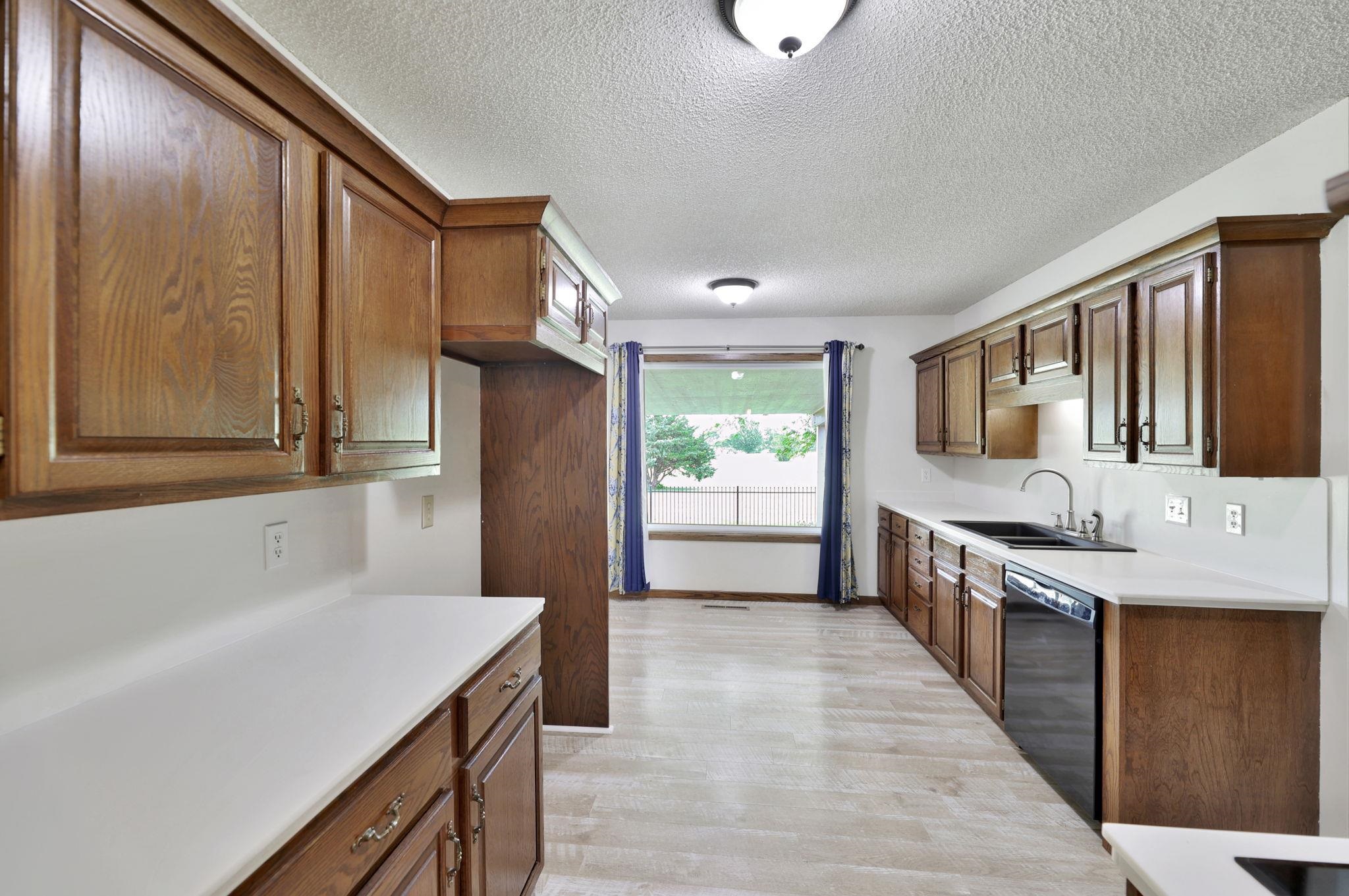 740 Fairway Ct, Augusta, Kansas image 14