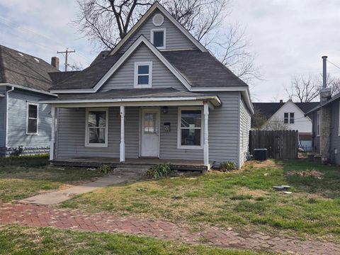 Homes For Sale - 1409 S S Santa Fe Ave<br/> Salina, KS 67401