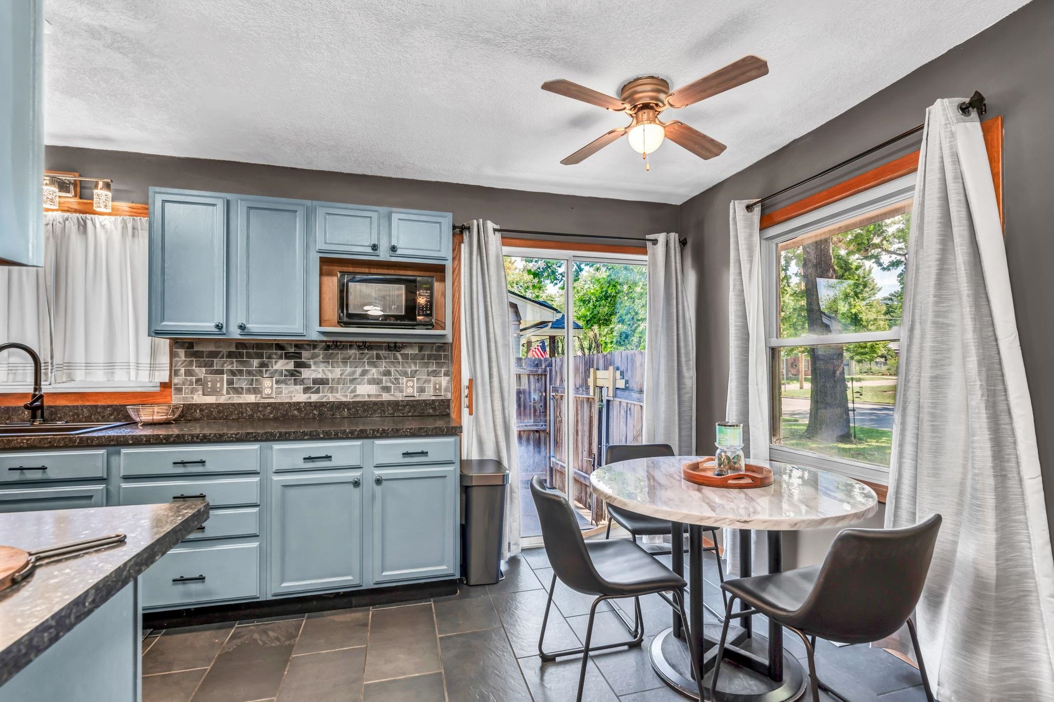 Derby, Kansas 67037, United States, 3 Bedrooms Bedrooms, ,1 BathroomBathrooms,Residential,Pending,55144