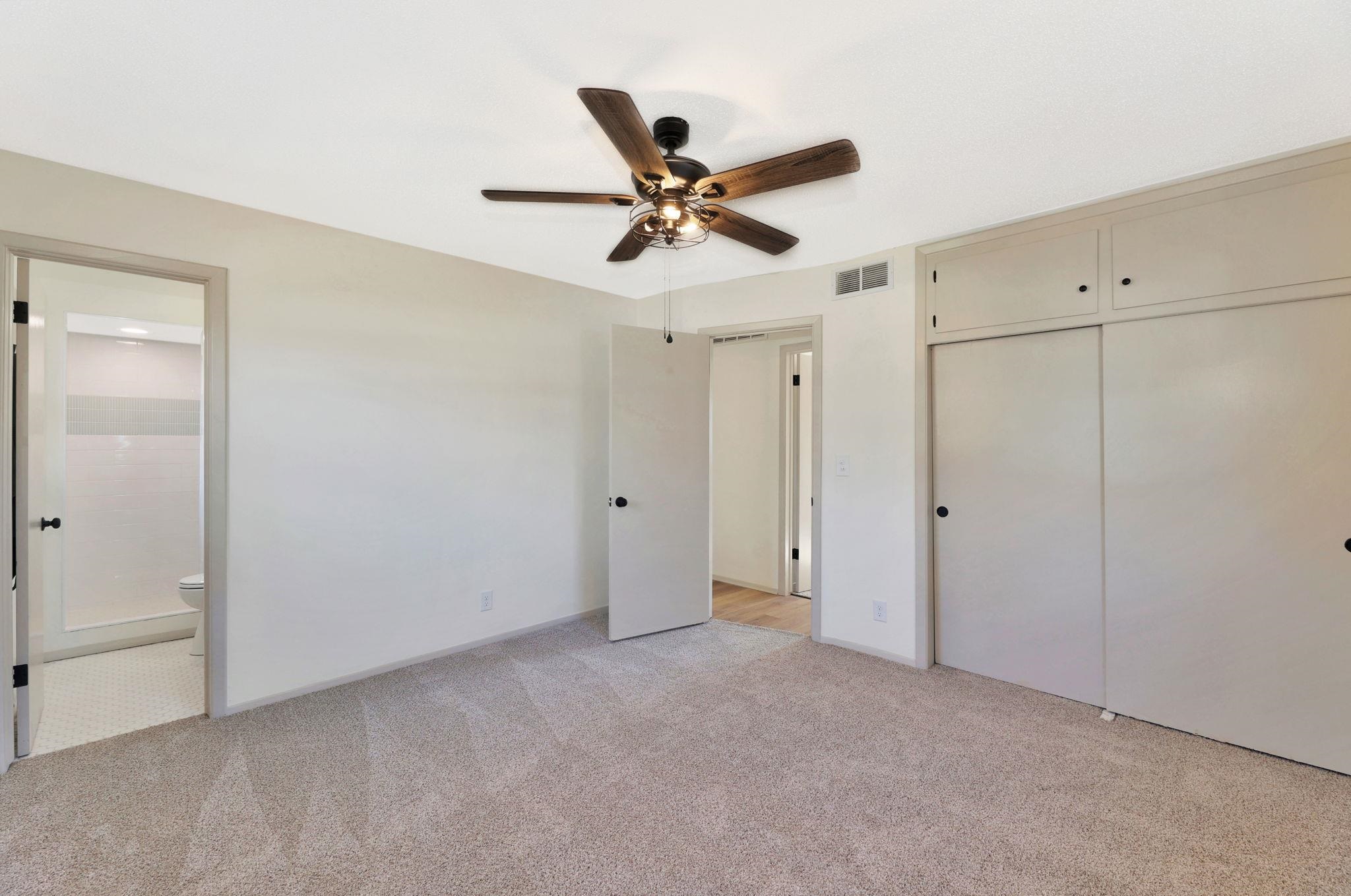 Wichita, Kansas 67207, United States, 3 Bedrooms Bedrooms, ,2 BathroomsBathrooms,Residential,Pending,65700