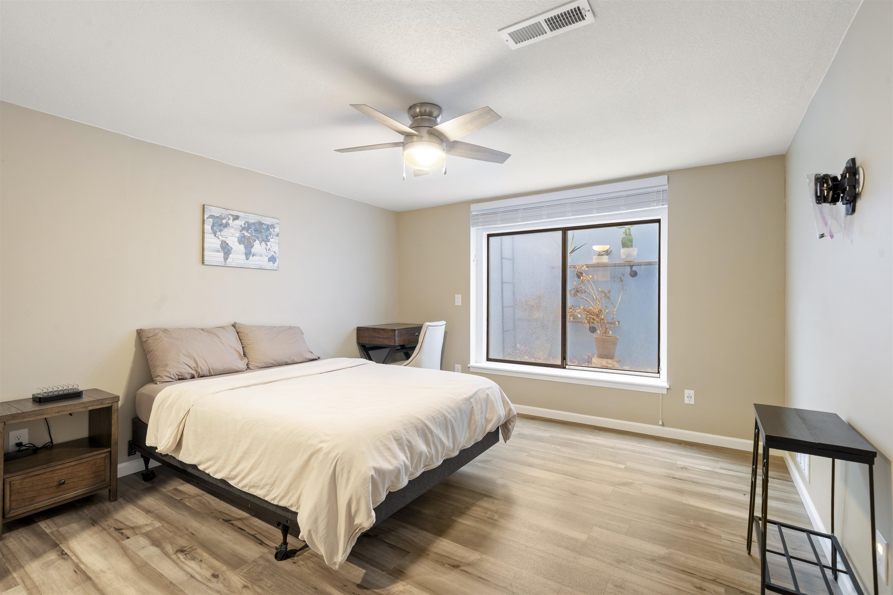 626 N Oak Forest Ln, Derby, Kansas image 31