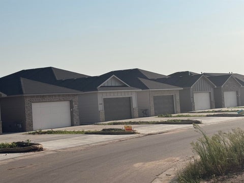 Multifamily For Sale - 12626-12628 W Northstar St<br/> Wichita, KS 67223
