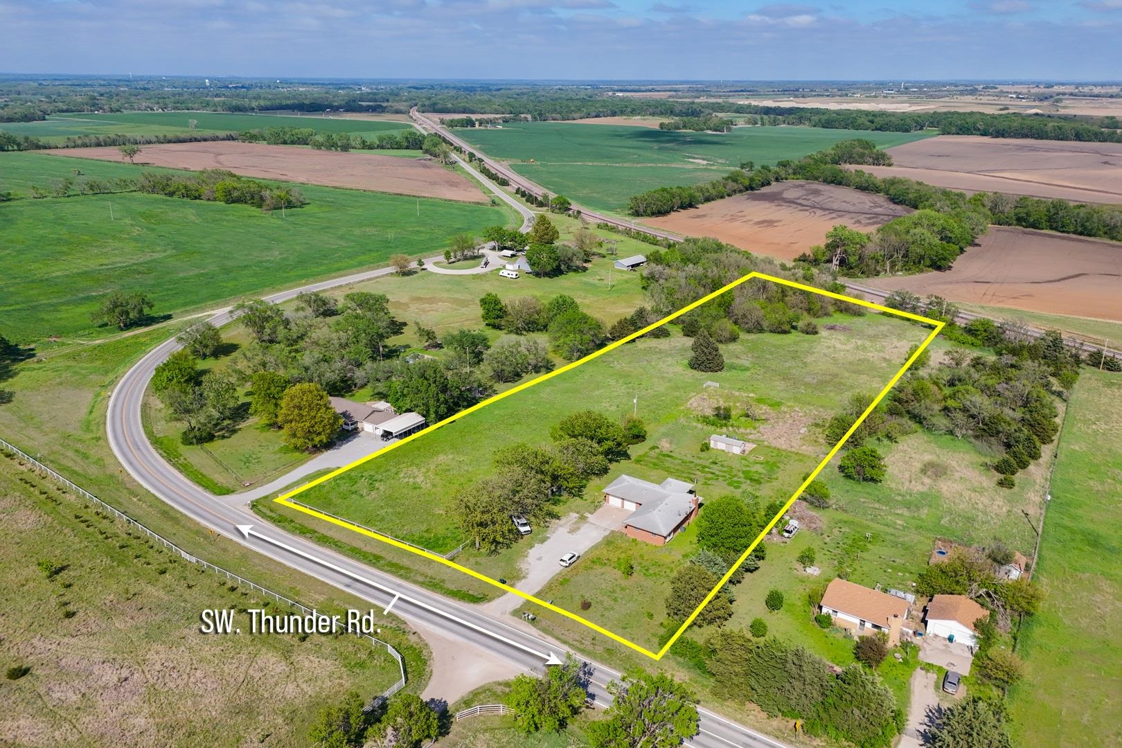 12626 SW Thunder Rd, Augusta, Kansas image 1