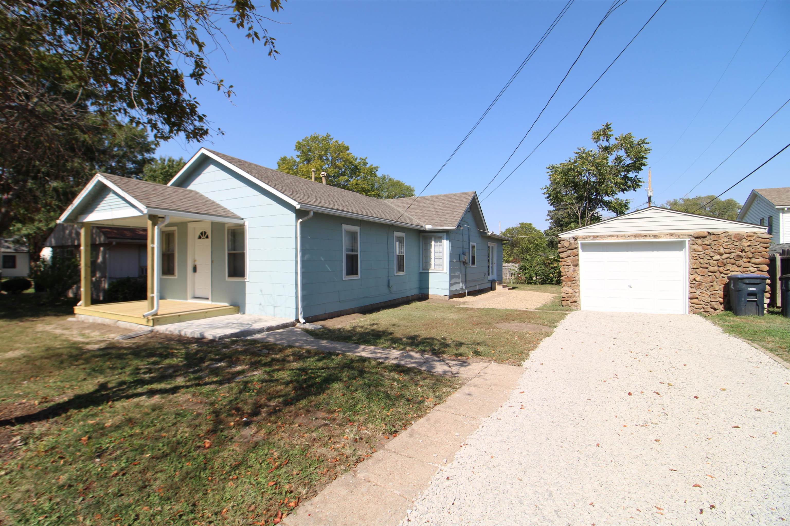 1016 W 5th Ave, El Dorado, Kansas image 2