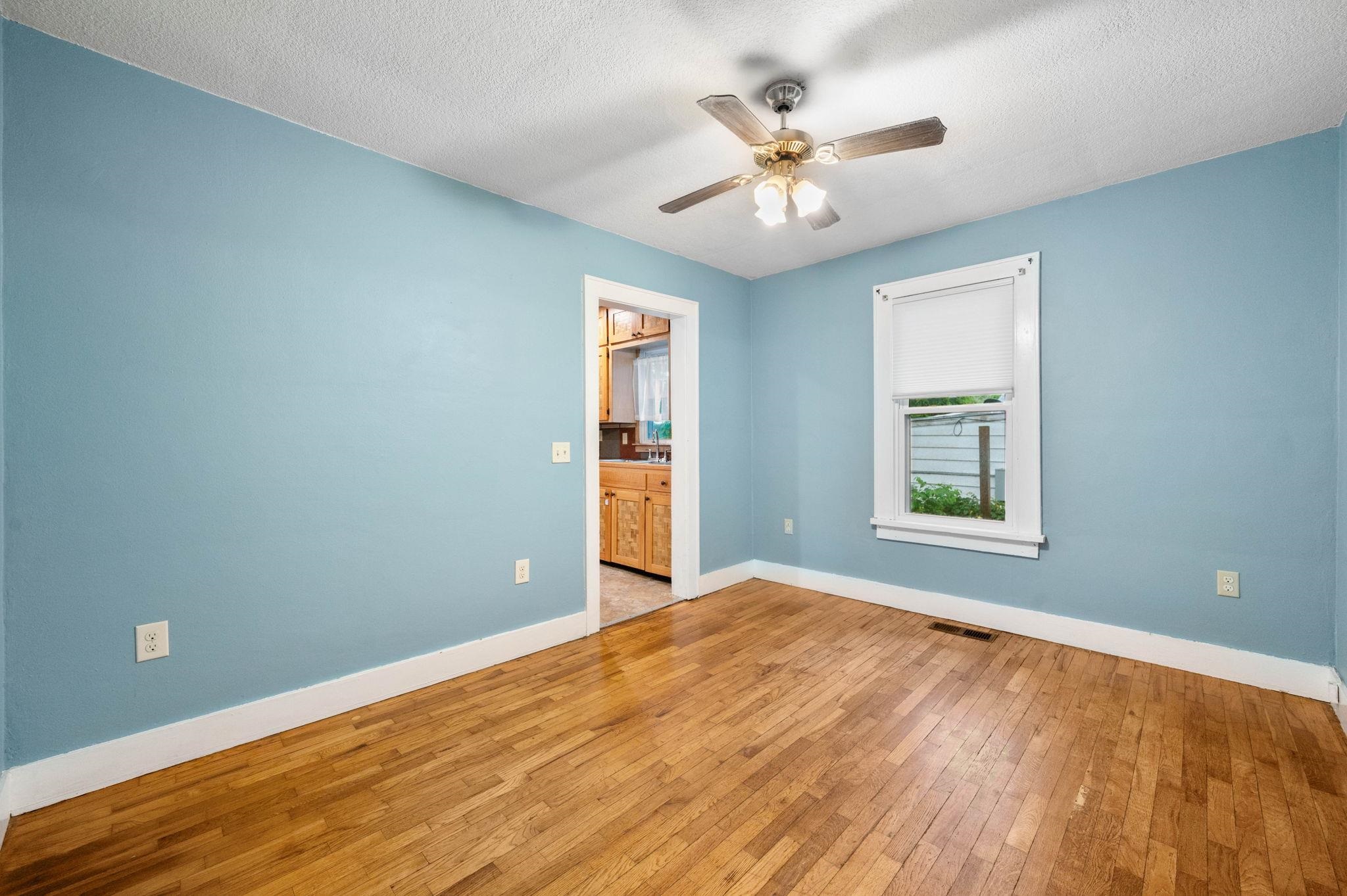 784 N Custer Ave, Wichita, Kansas image 12