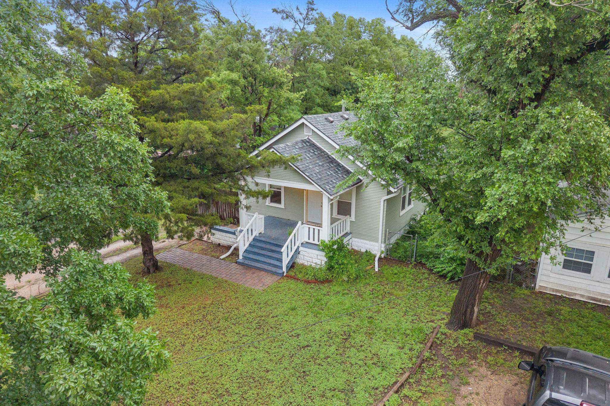 784 N Custer Ave, Wichita, Kansas image 4