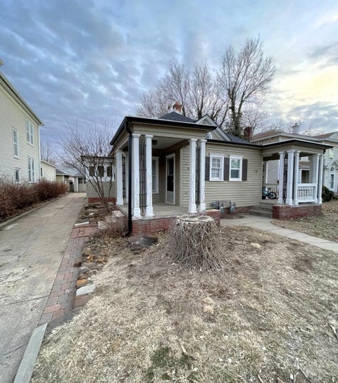 Multifamily For Sale - 705-707 W Ash St<br/> Salina, KS 67401
