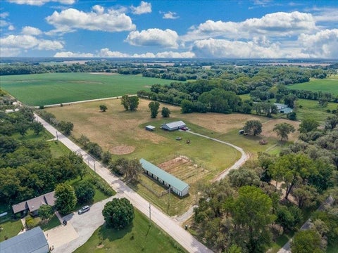 Homes For Sale - 1183 E 120th Ave<br/> Belle Plaine, KS 67013