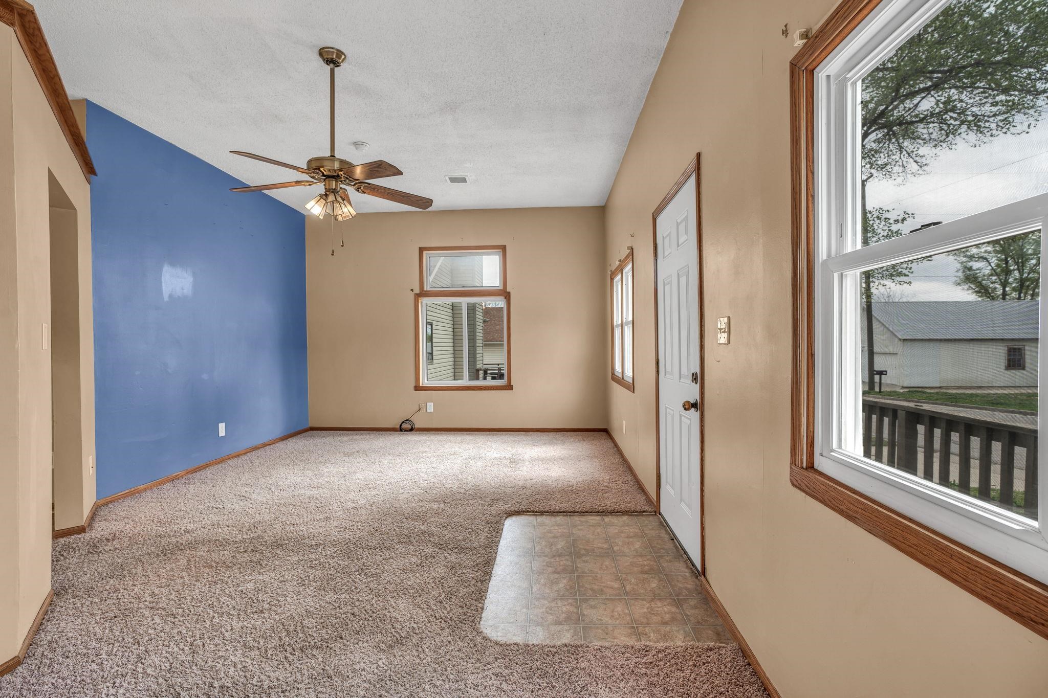 524 S Star St, El Dorado, Kansas image 2