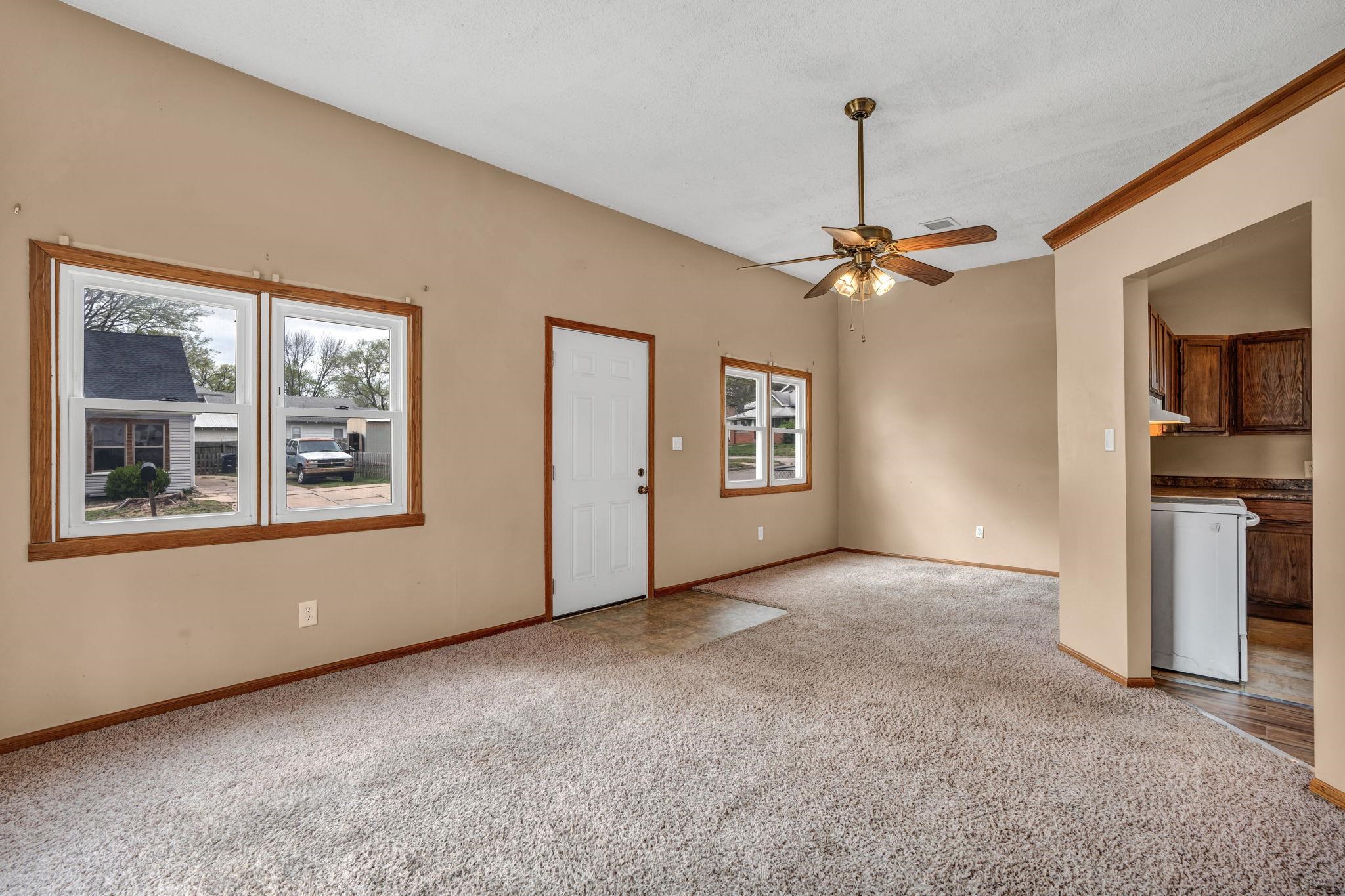 524 S Star St, El Dorado, Kansas image 4
