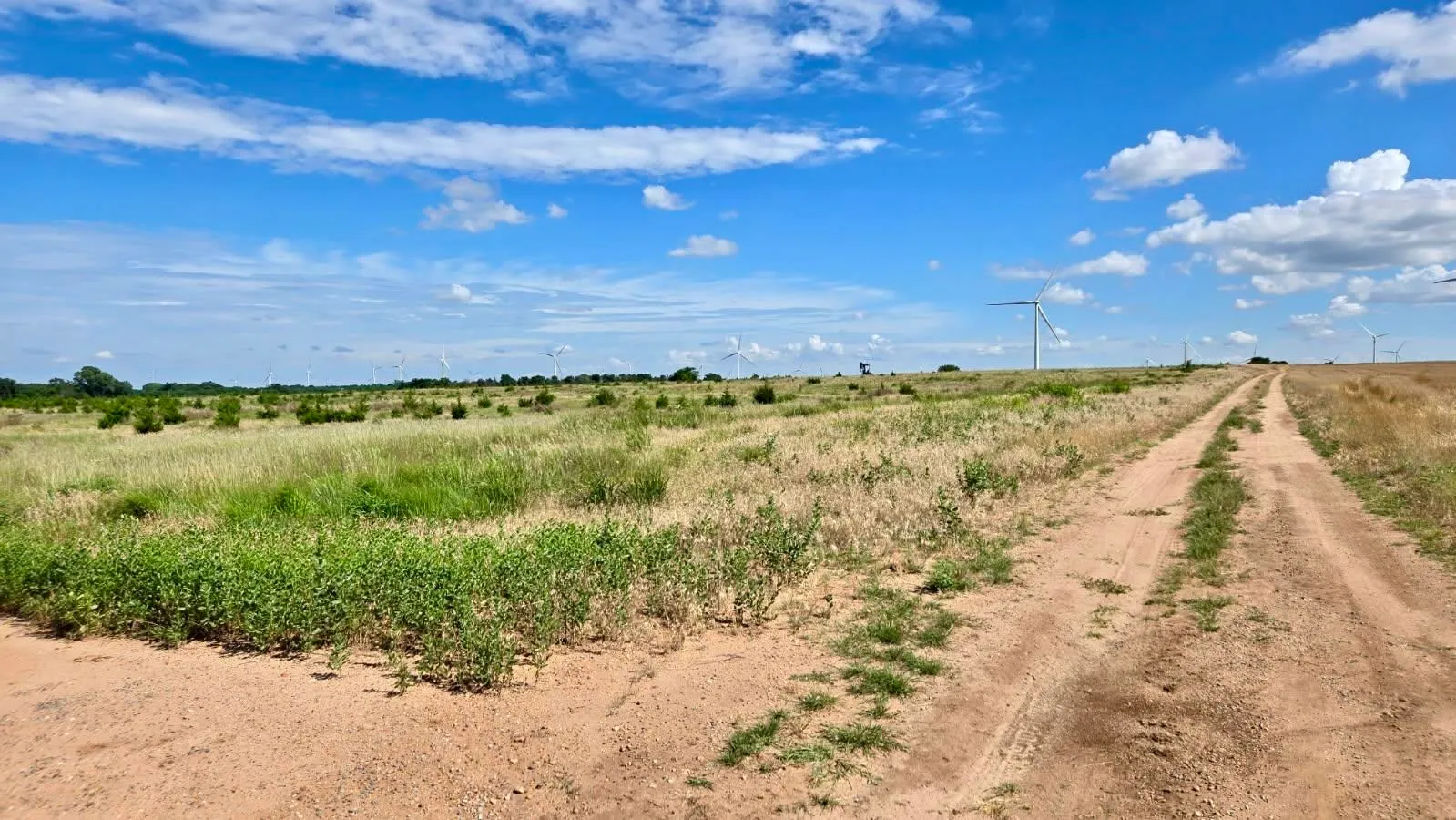 Harper, Kansas 67058, United States, ,Residential,Pending,190479