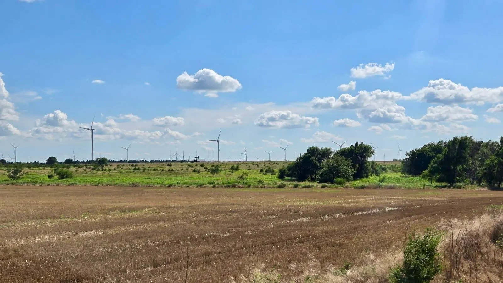 Harper, Kansas 67058, United States, ,Residential,Pending,190479