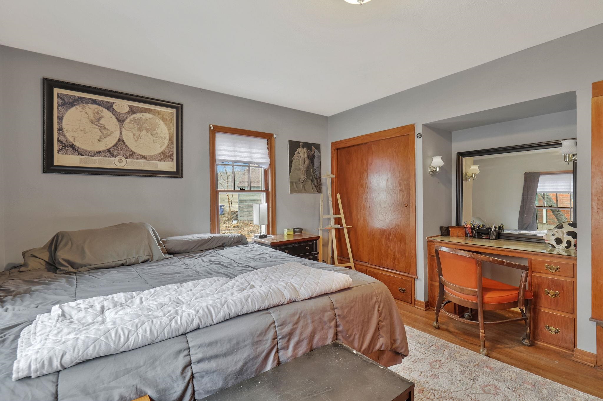 Wichita, Kansas 67203, United States, 3 Bedrooms Bedrooms, ,2 BathroomsBathrooms,Residential,Pending,66099