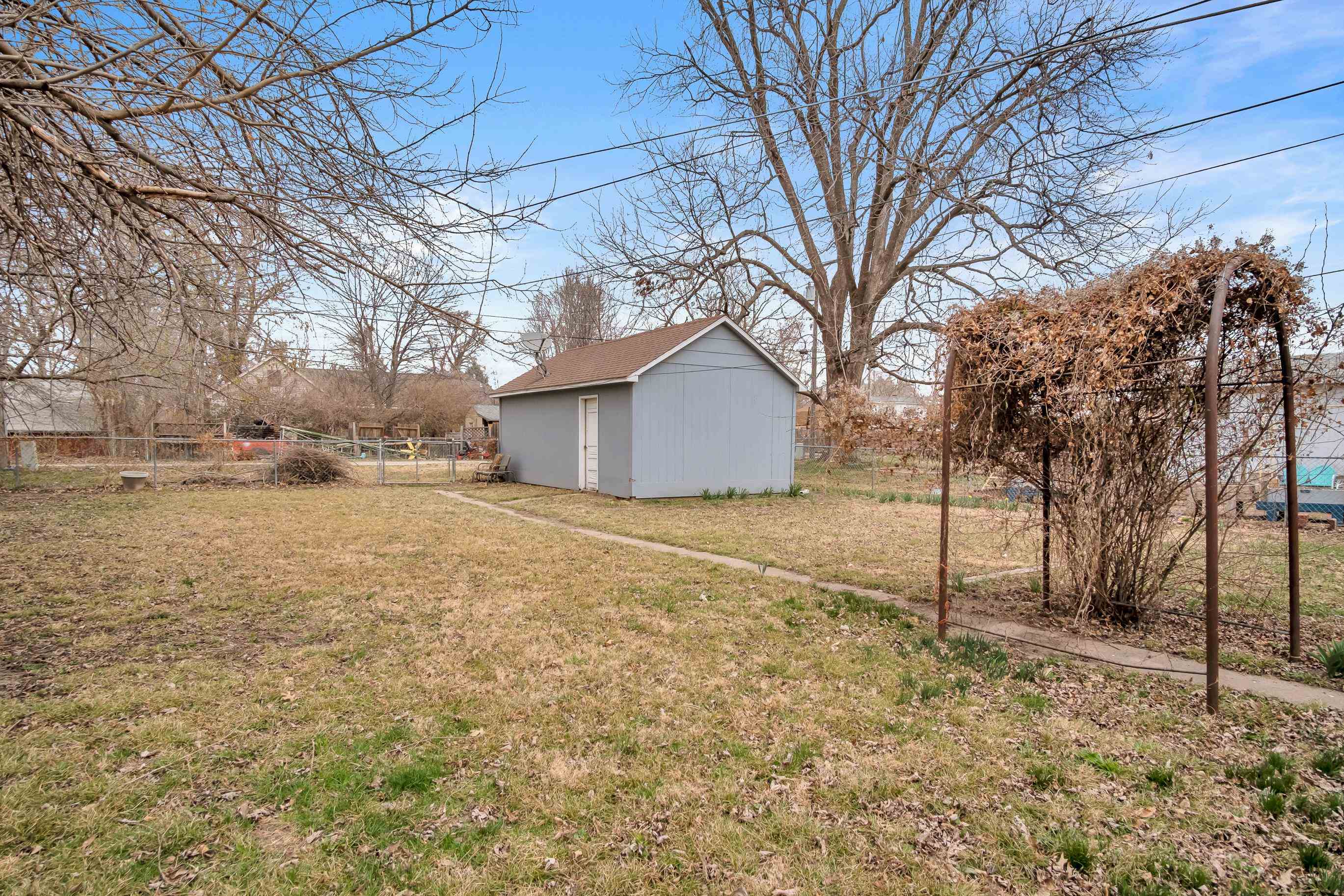 508 W Broadway, Newton, Kansas image 28