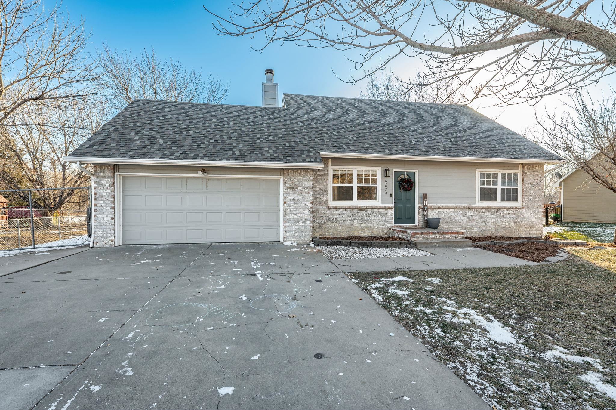 552 S Highland Dr, Andover, Kansas image 1