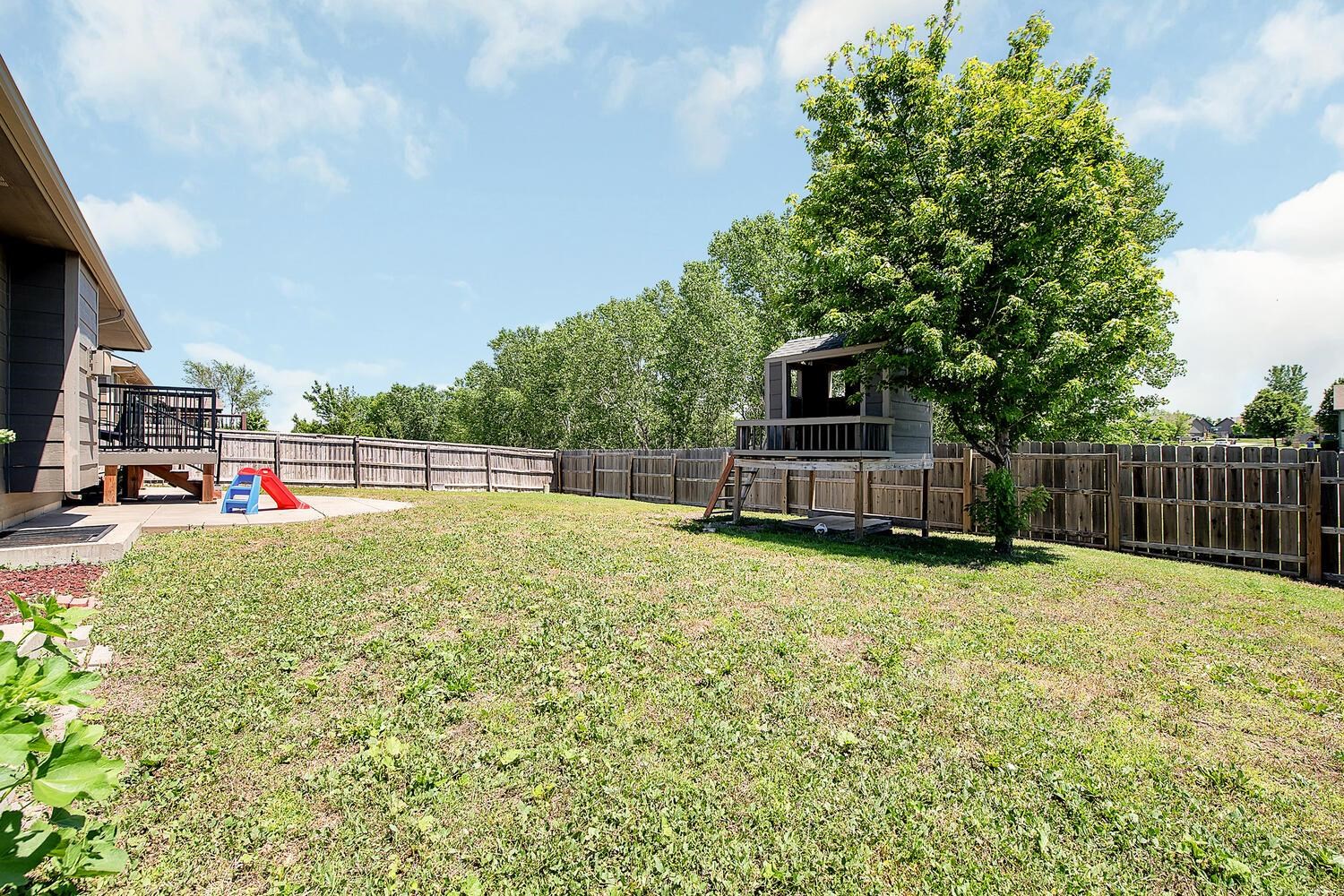 1100 E Lost Hills St, Derby, Kansas image 27