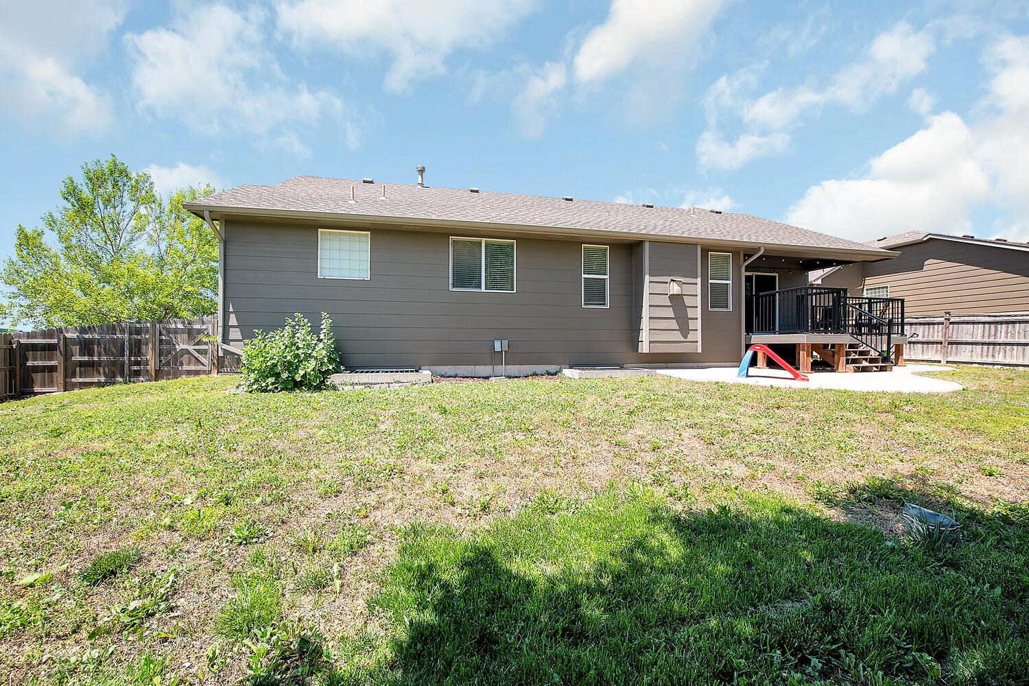1100 E Lost Hills St, Derby, Kansas image 28