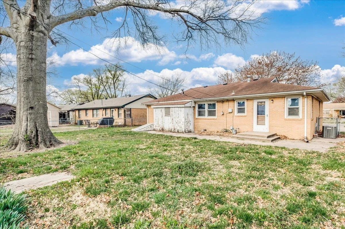 Derby, Kansas 67037, United States, 3 Bedrooms Bedrooms, ,1 BathroomBathrooms,Residential,Active,96074