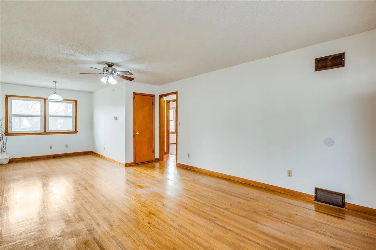 Derby, Kansas 67037, United States, 3 Bedrooms Bedrooms, ,1 BathroomBathrooms,Residential,Active,96074