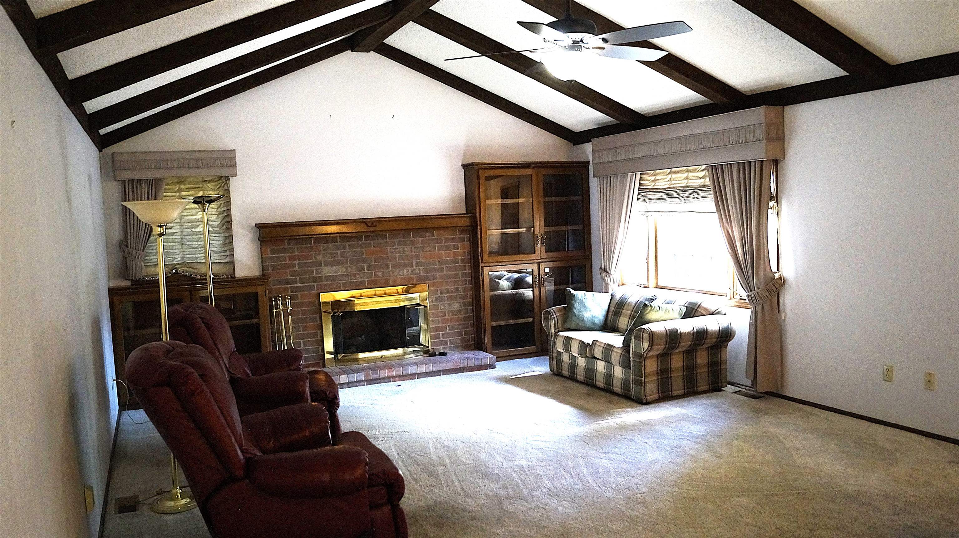 1407 E Pine Tree Rd, Derby, Kansas image 2