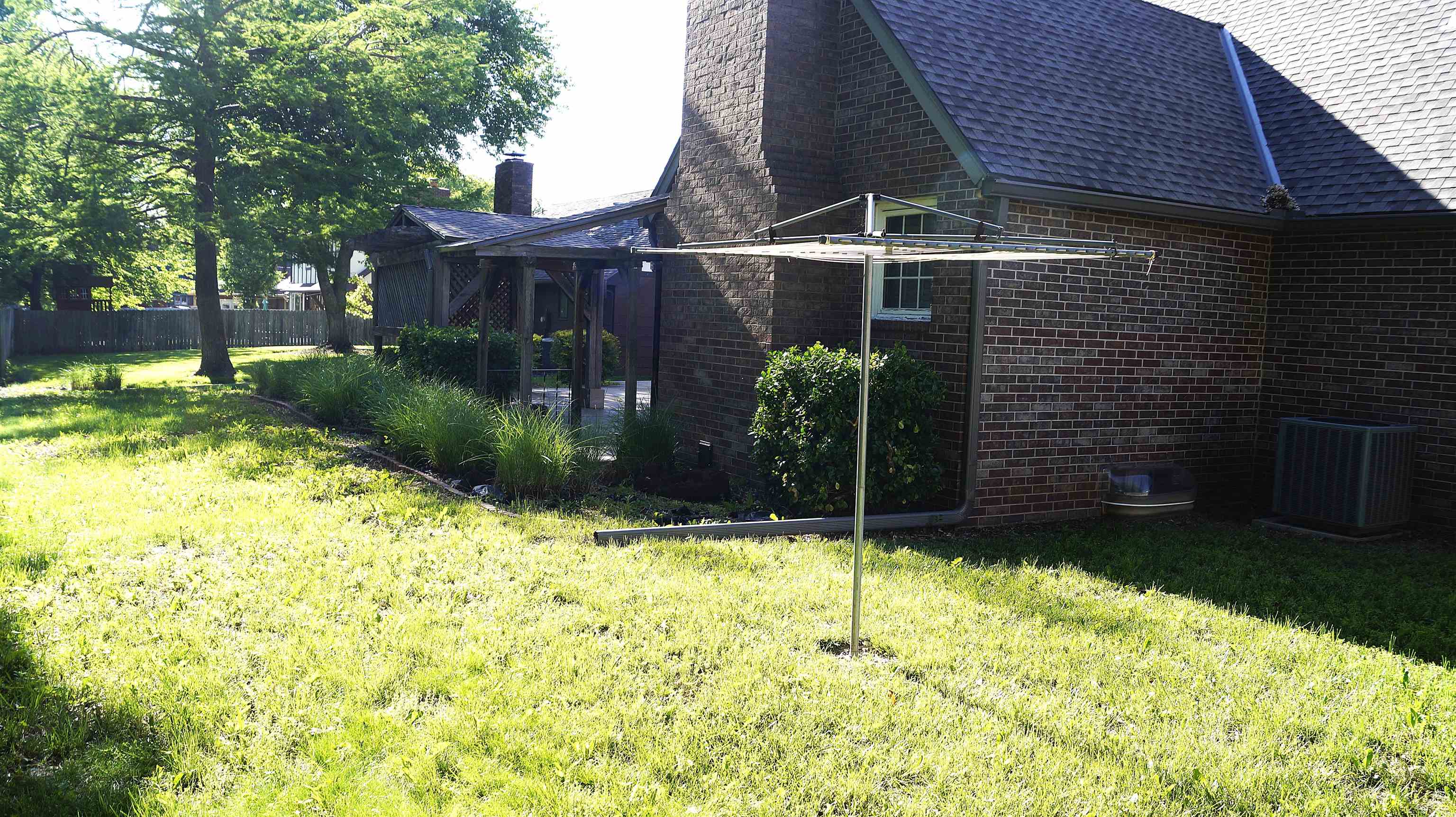 1407 E Pine Tree Rd, Derby, Kansas image 33