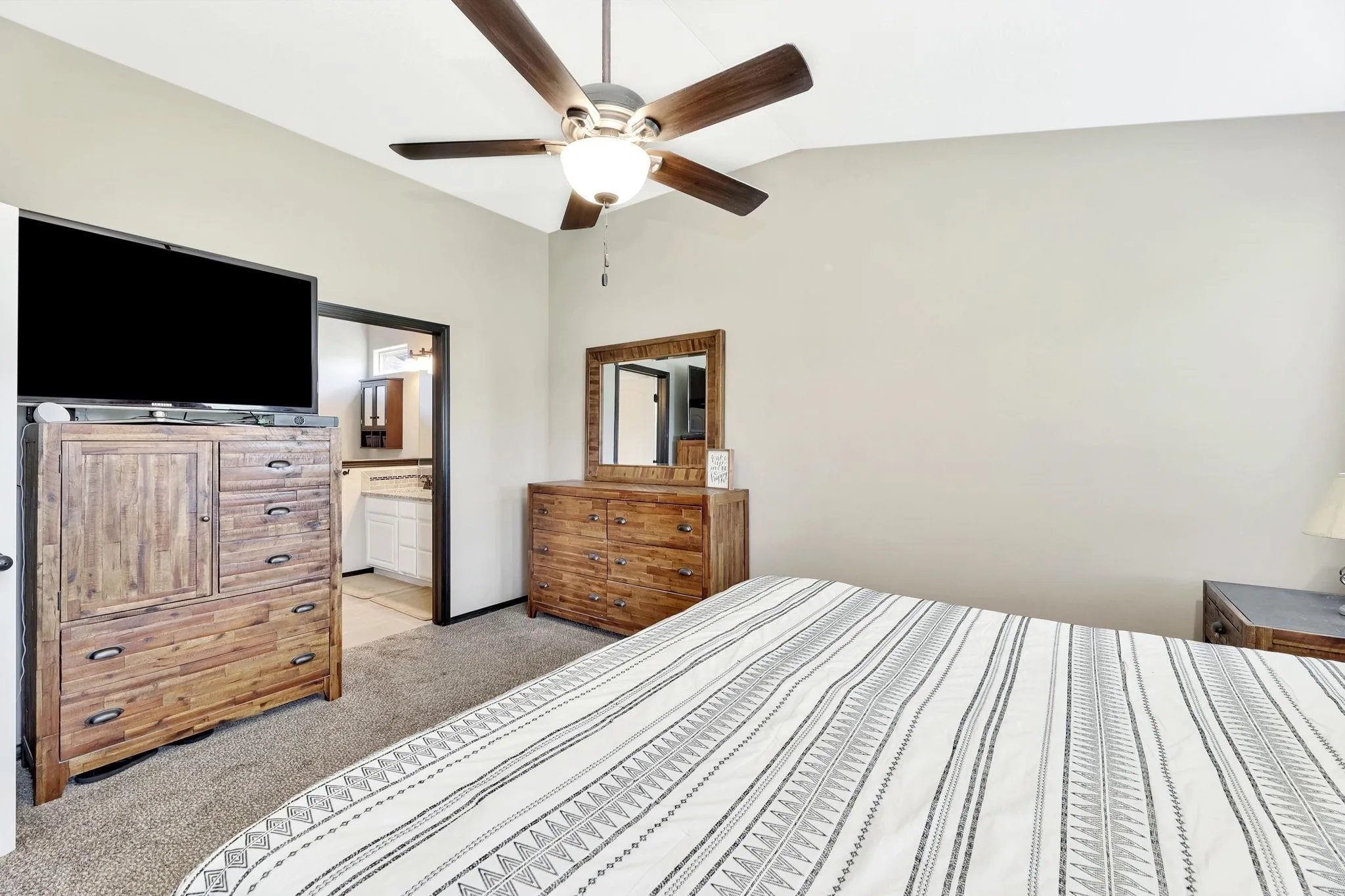 Derby, Kansas 67037, United States, 4 Bedrooms Bedrooms, ,3 BathroomsBathrooms,Residential,Active,121689