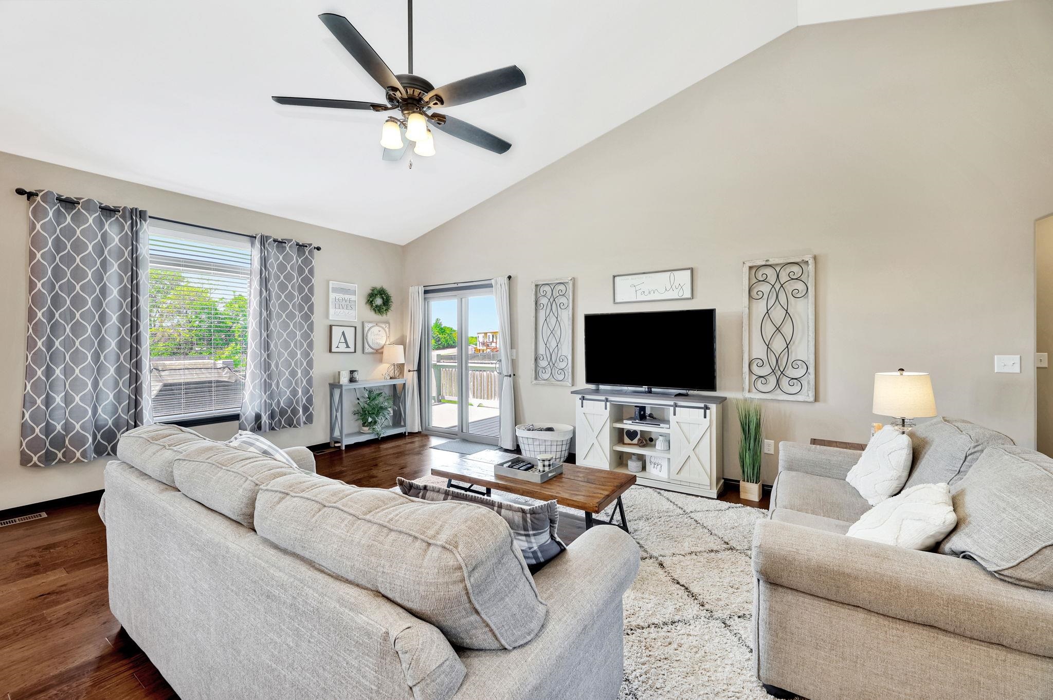 1130 N Lake Ridge Ct, Derby, Virginia image 5