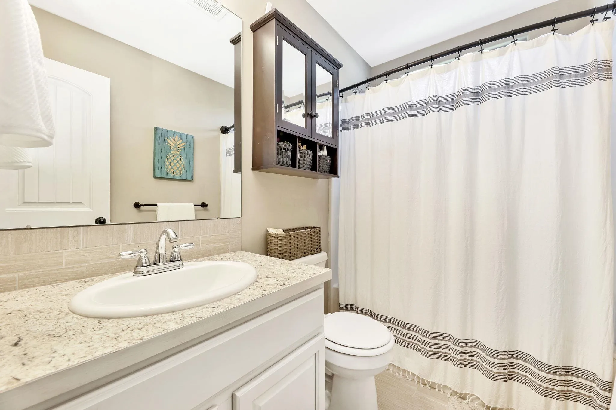 Derby, Kansas 67037, United States, 4 Bedrooms Bedrooms, ,3 BathroomsBathrooms,Residential,Active,121689