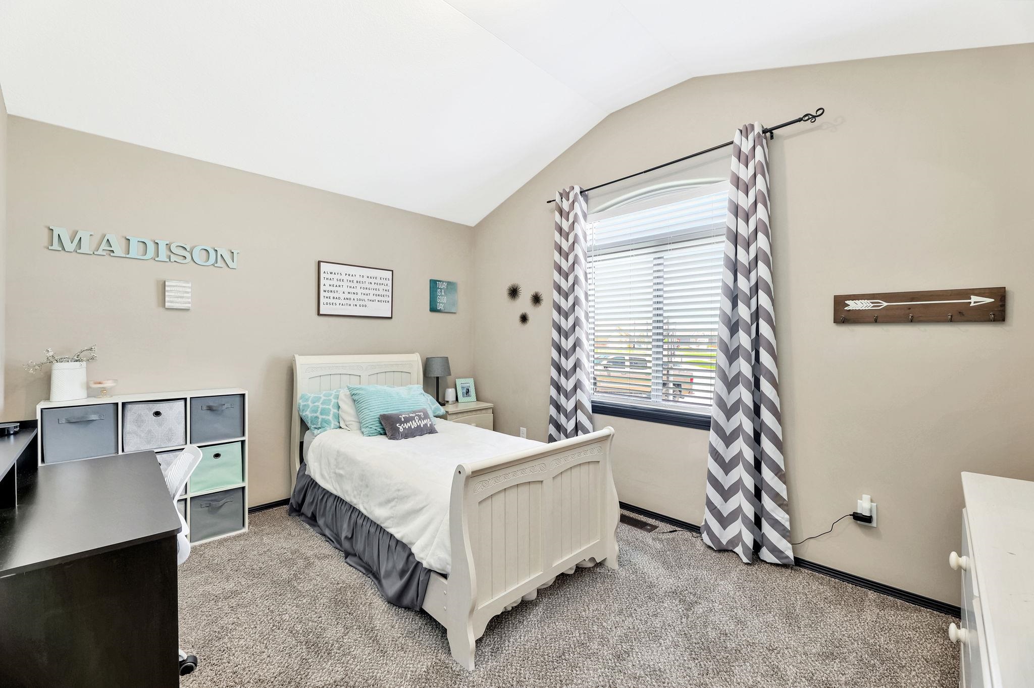 1130 N Lake Ridge Ct, Derby, Virginia image 12