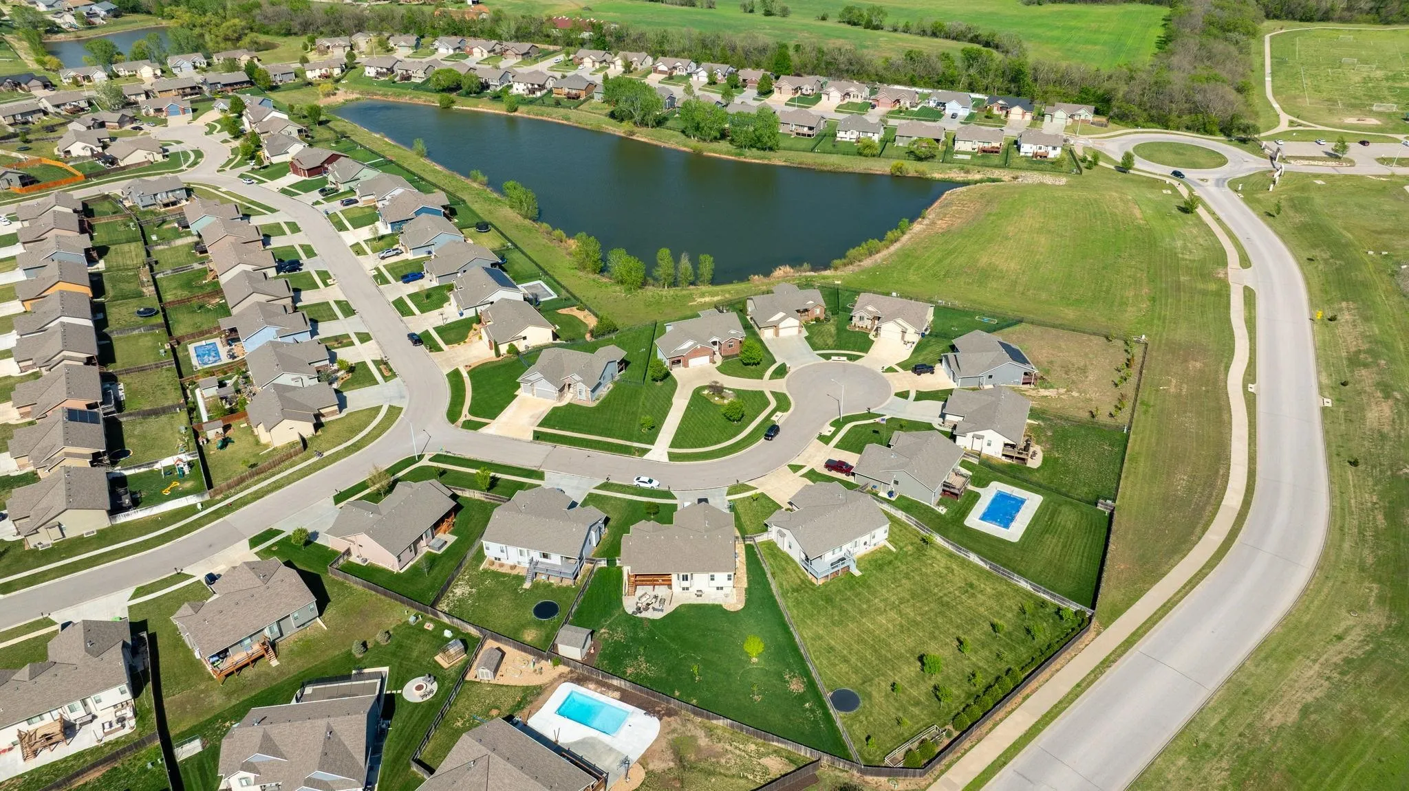 Derby, Kansas 67037, United States, 4 Bedrooms Bedrooms, ,3 BathroomsBathrooms,Residential,Active,121689