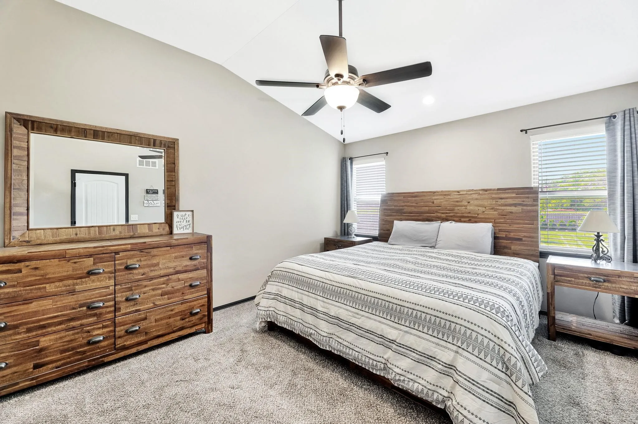 Derby, Kansas 67037, United States, 4 Bedrooms Bedrooms, ,3 BathroomsBathrooms,Residential,Active,121689