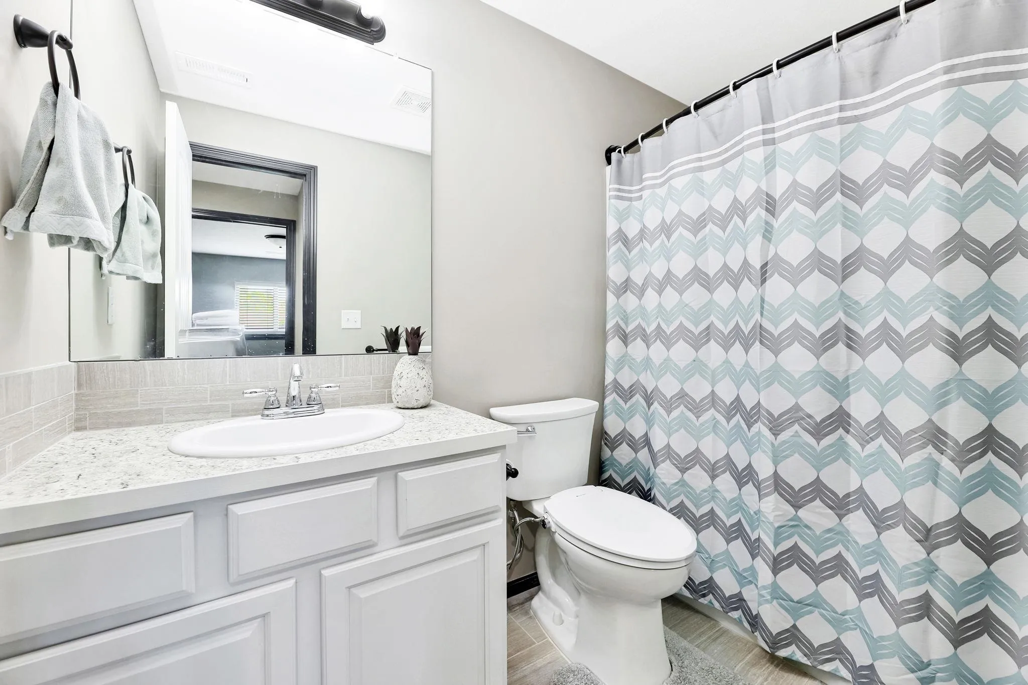 Derby, Kansas 67037, United States, 4 Bedrooms Bedrooms, ,3 BathroomsBathrooms,Residential,Active,121689