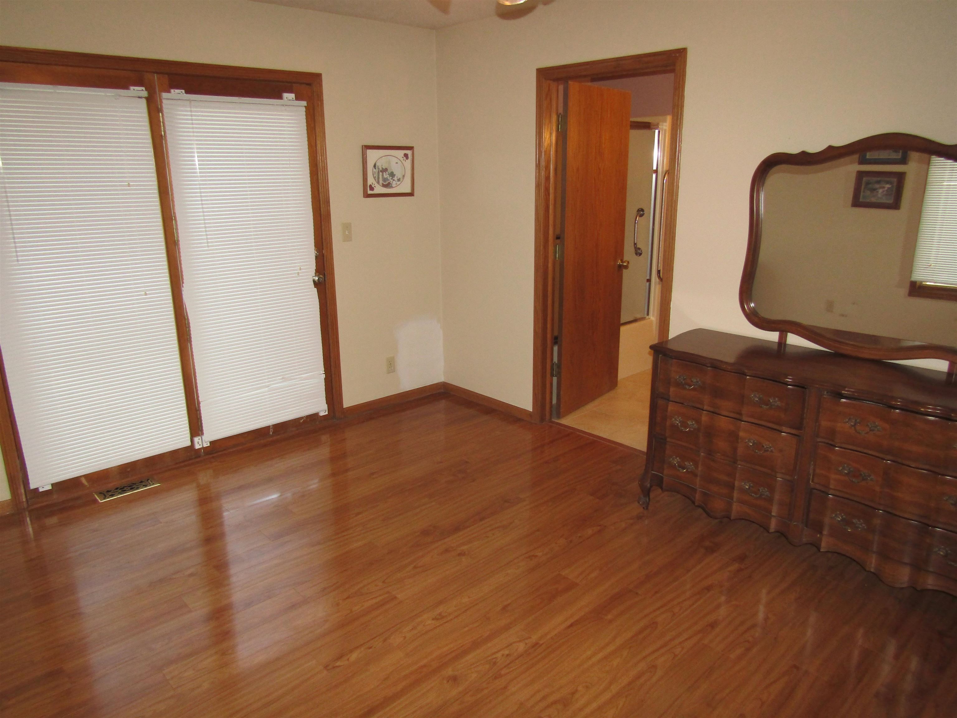 634 Fairdale Rd, Salina, Kansas image 18
