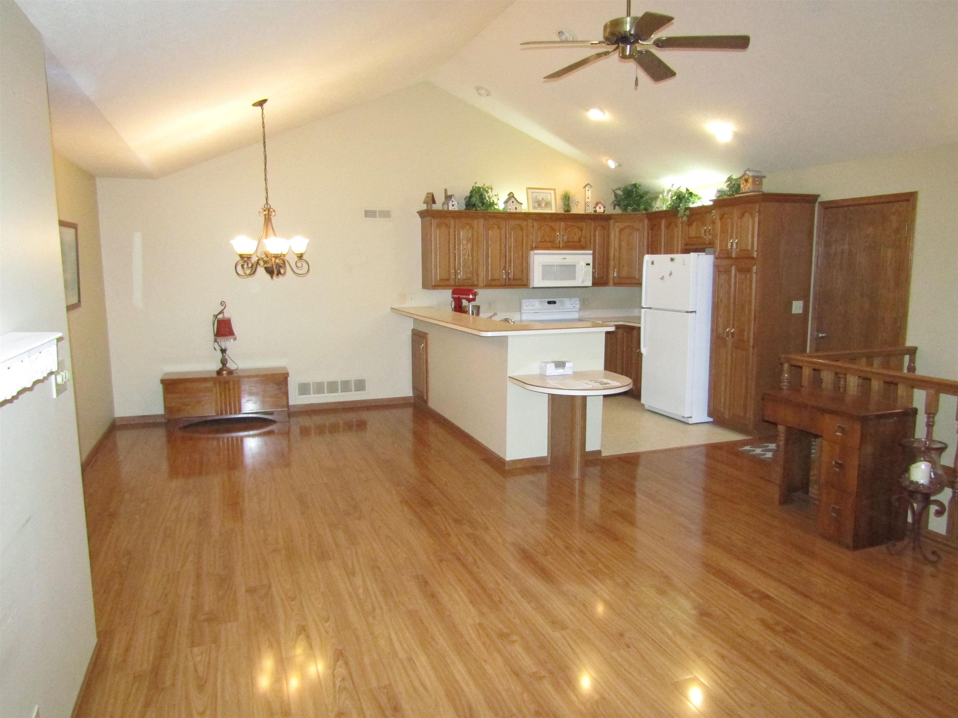 634 Fairdale Rd, Salina, Kansas image 9