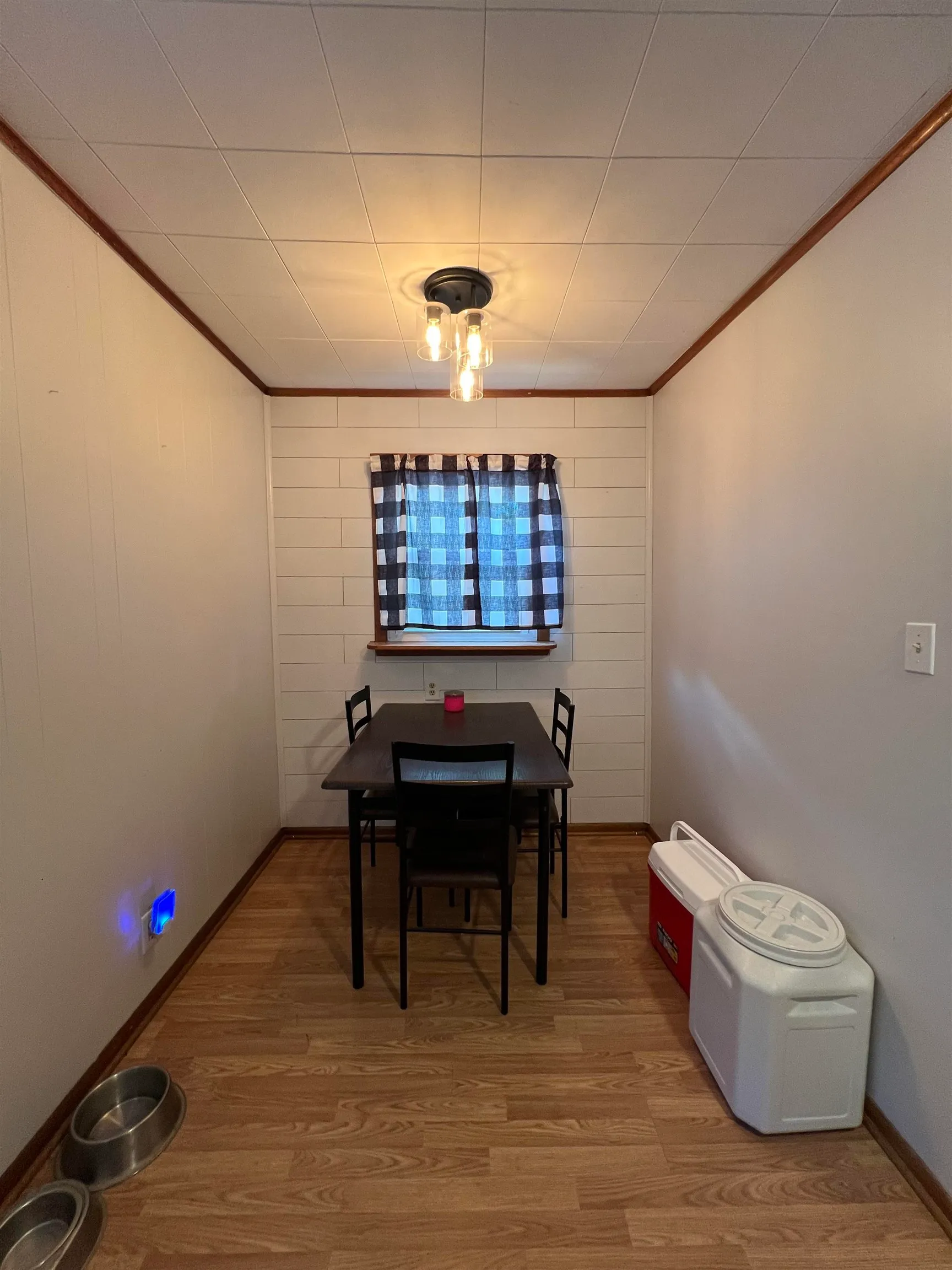 Winfield, Kansas 67156, United States, 2 Bedrooms Bedrooms, ,1 BathroomBathrooms,Residential,Active,169972